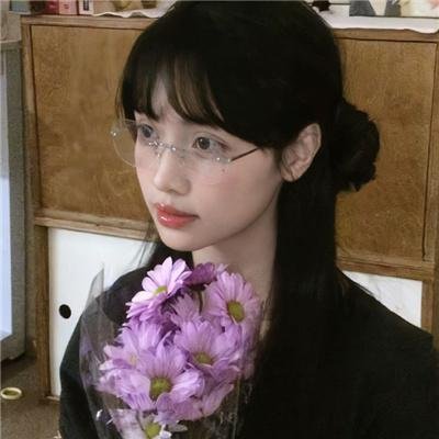 雄狮 海报