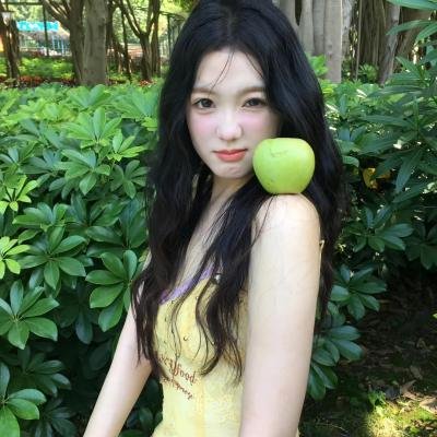 被抹去的安娜 海报